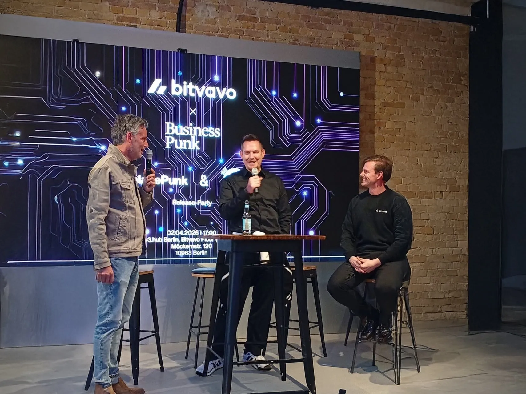 Business Punk publisher Oliver Stock (left) with Michael Wutzke (center) and David Kurz (Bitvavo) at the Anlage Punk release party on April 2, 2026 in Berlin