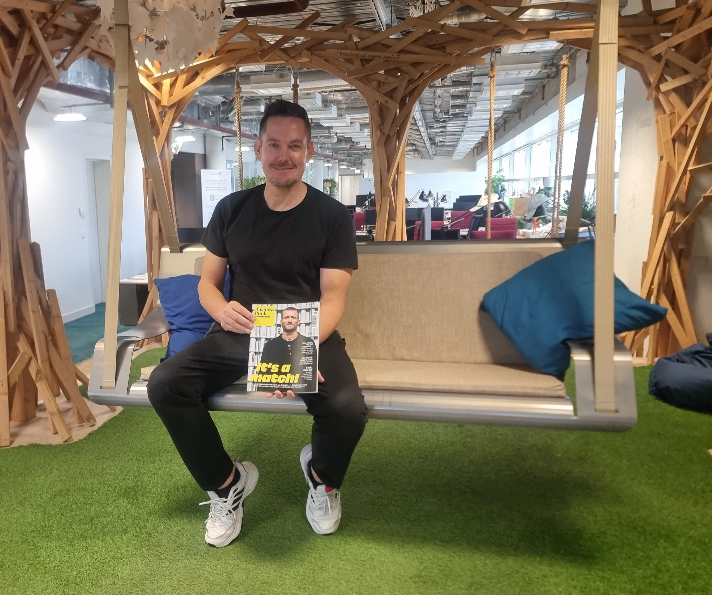 Michael Wutzke with the third-quarter 2026 issue of Business Punk, which carries his article on MiCA and crypto regulation